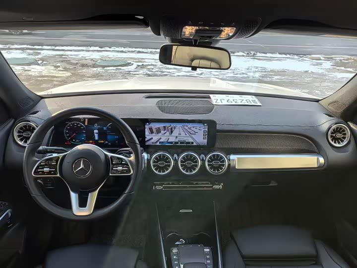 Фото 4 - Mercedes-Benz EQB