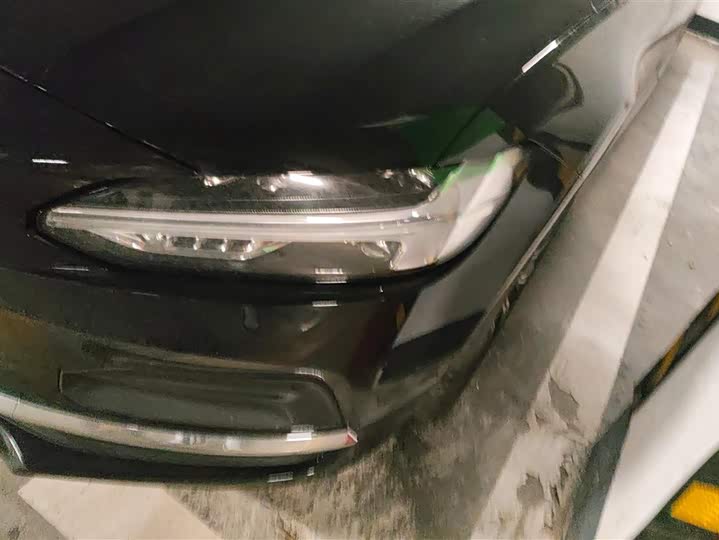 Фото 5 - Volvo S90