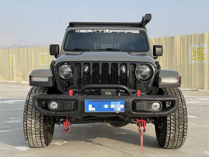 Фото 2 - Jeep Gladiator