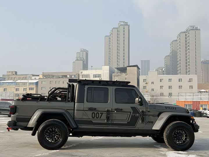 Фото 5 - Jeep Gladiator