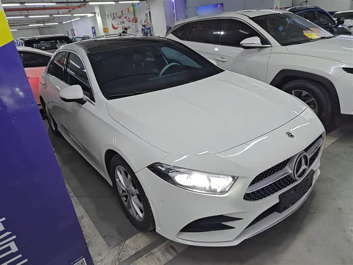 Фото 4 - Mercedes-Benz A-Class