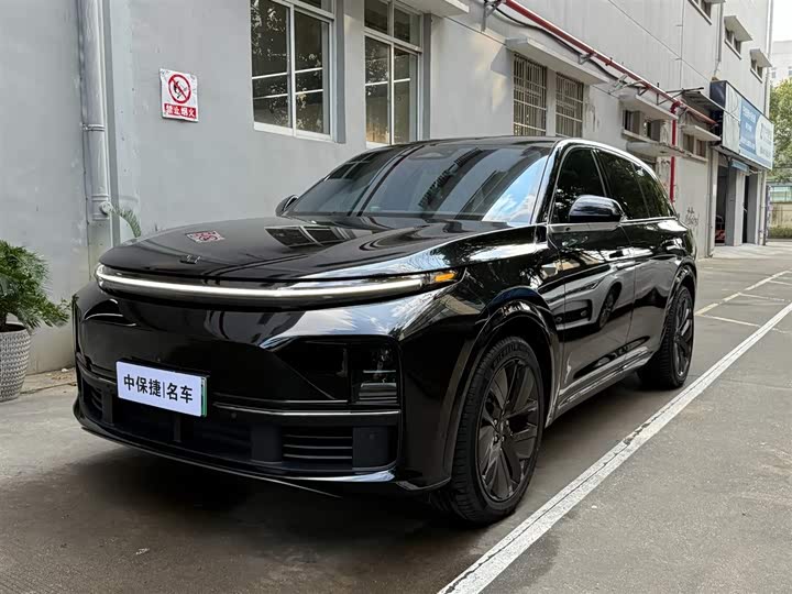 Фото 1 - LiXiang L7