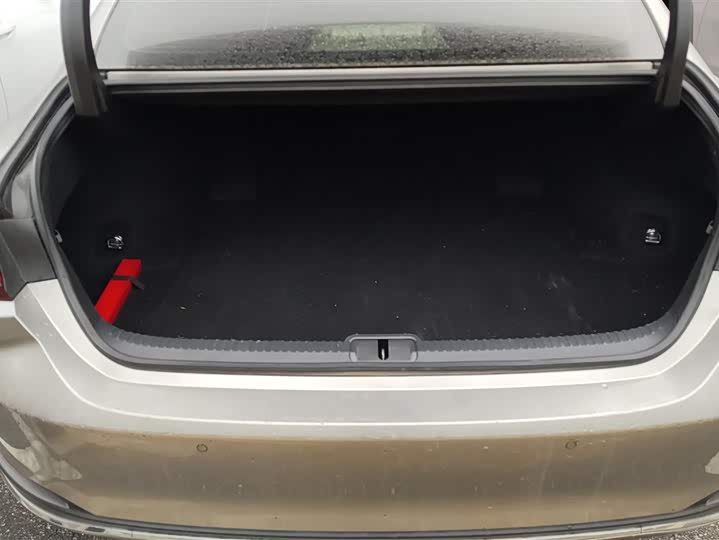 Фото 4 - Lexus ES