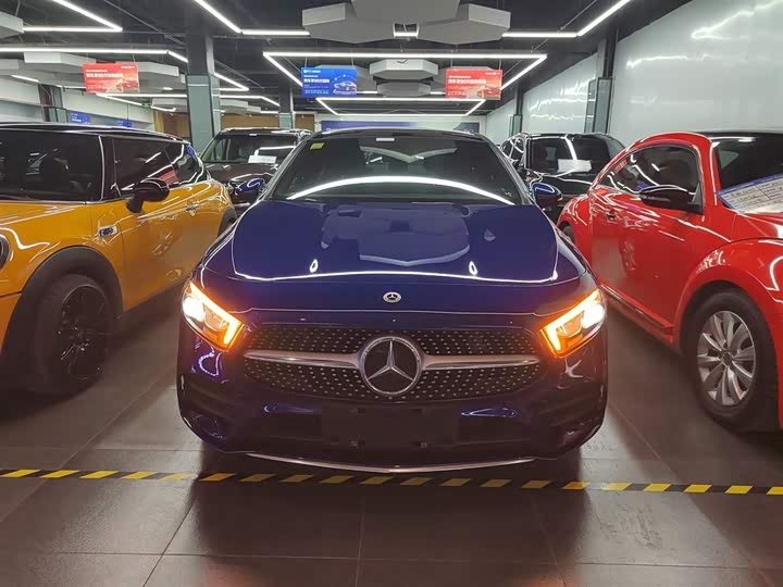 Фото 3 - Mercedes-Benz A-Class