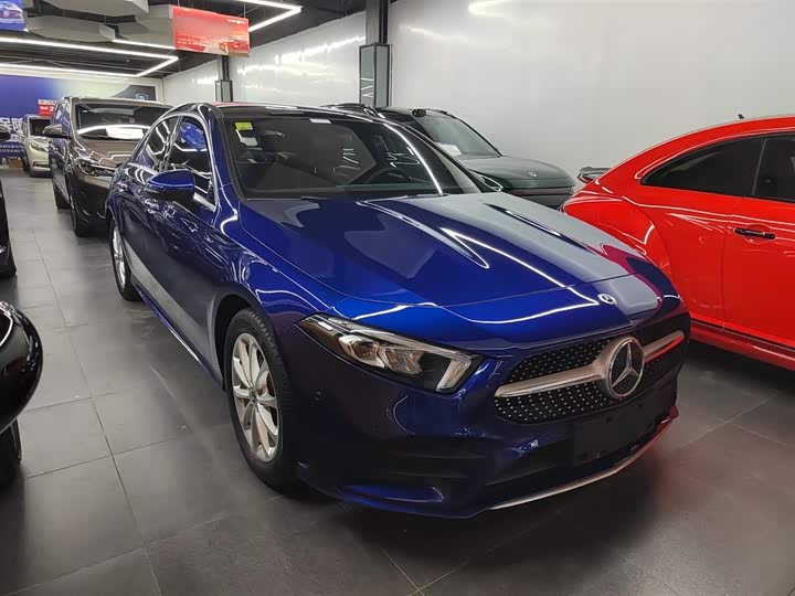 Фото 4 - Mercedes-Benz A-Class