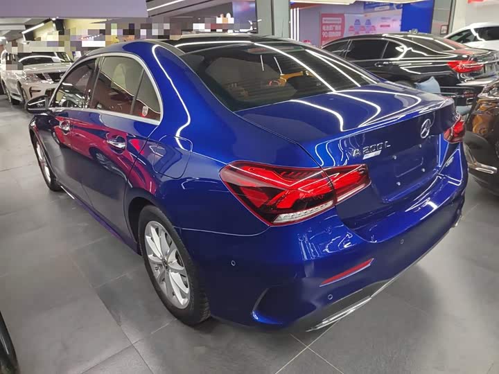 Фото 5 - Mercedes-Benz A-Class