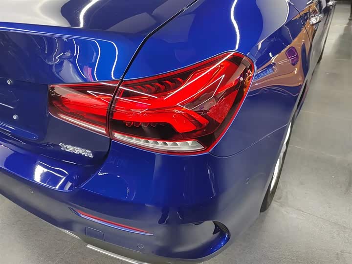 Фото 8 - Mercedes-Benz A-Class