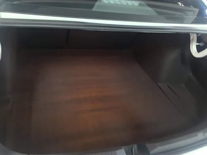 Фото 4 - Volkswagen Lavida