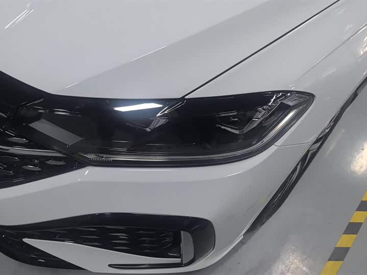 Фото 5 - Volkswagen Lavida