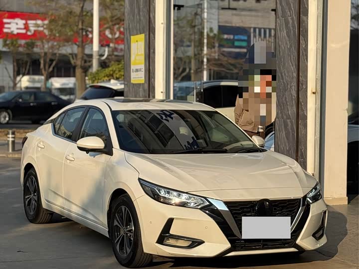 Фото 3 - Nissan Sylphy