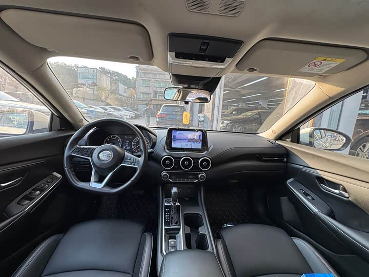 Фото 4 - Nissan Sylphy