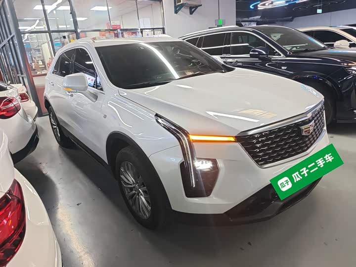Фото 4 - Cadillac XT4
