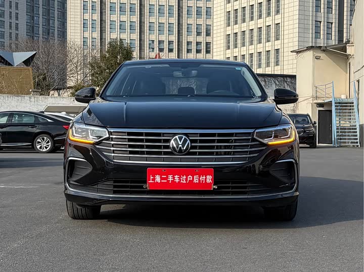 Фото 2 - Volkswagen Lavida