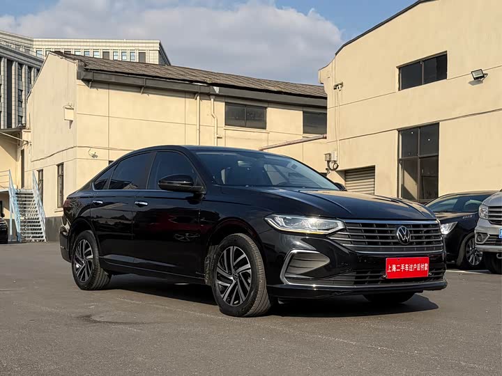 Фото 3 - Volkswagen Lavida