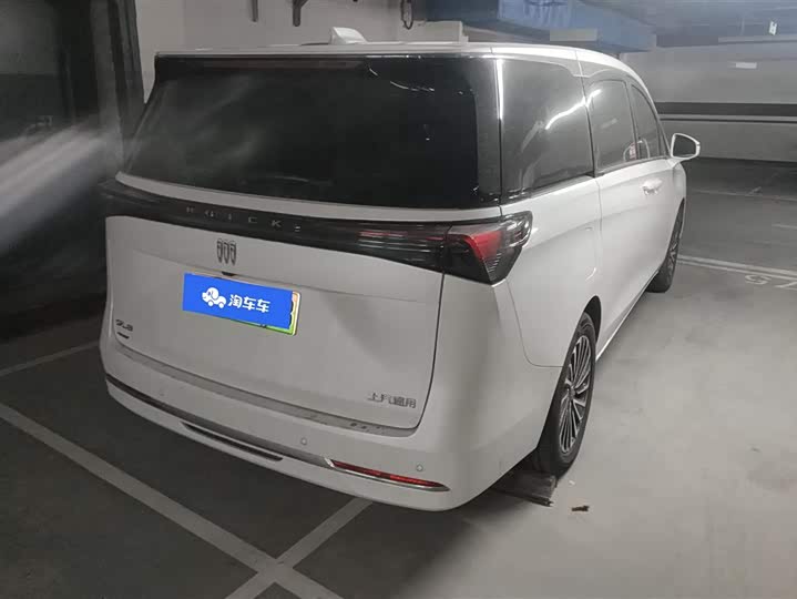 Фото 3 - Buick GL8 Hybrid