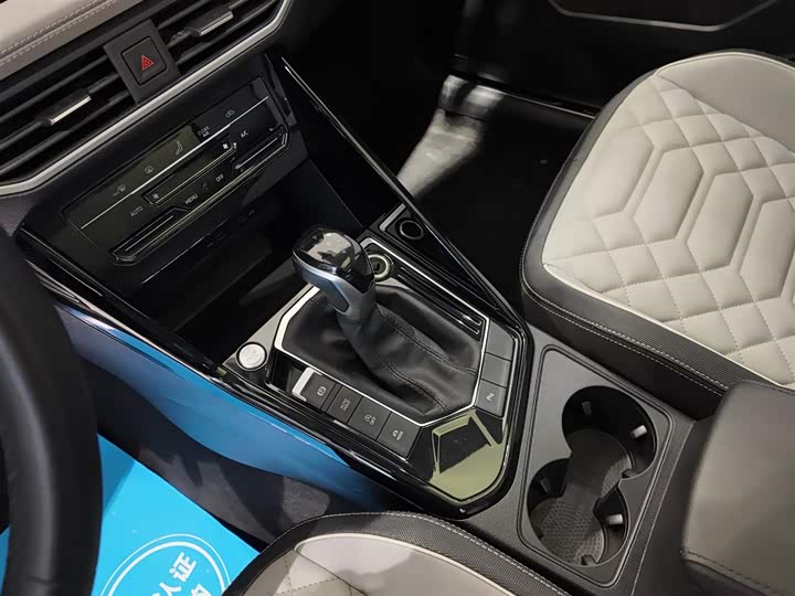 Фото 8 - Volkswagen Tayron