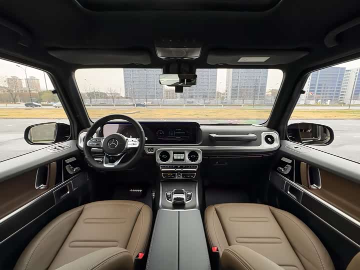 Фото 7 - Mercedes-Benz G-Class