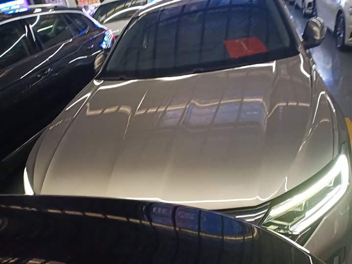 Фото 3 - Volkswagen Sagitar L