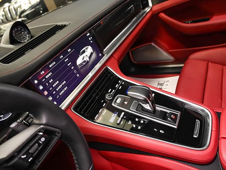 Фото 7 - Porsche Panamera