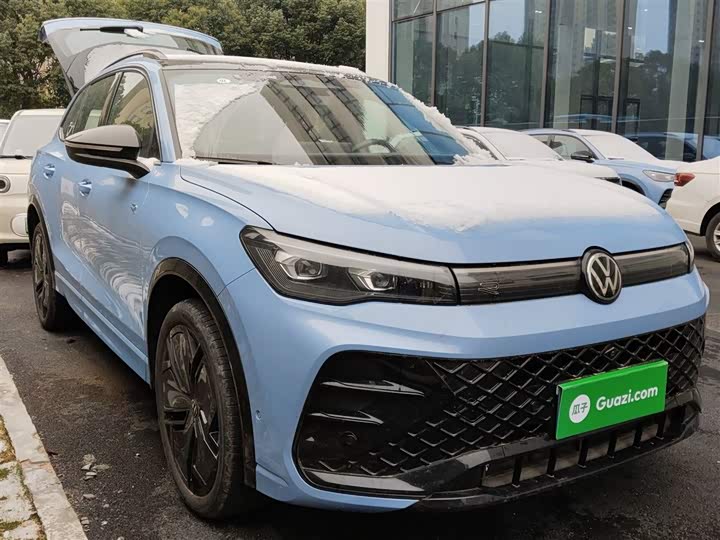 Фото 4 - Volkswagen Tiguan L Pro