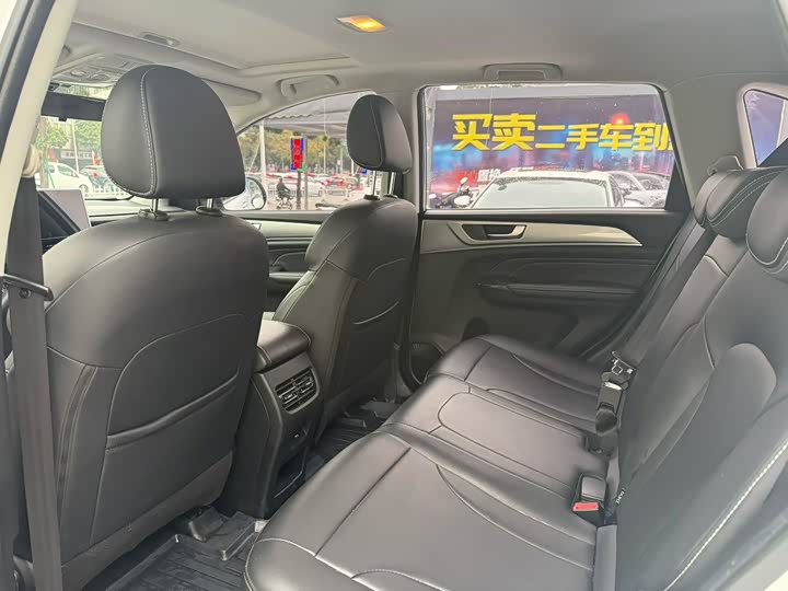 Фото 5 - Haval M6