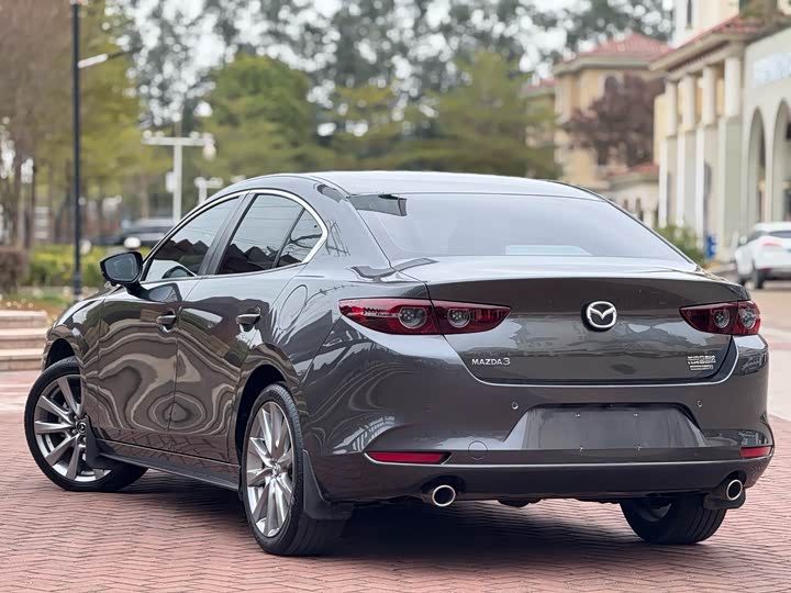 Фото 6 - Mazda 3 (Axela)