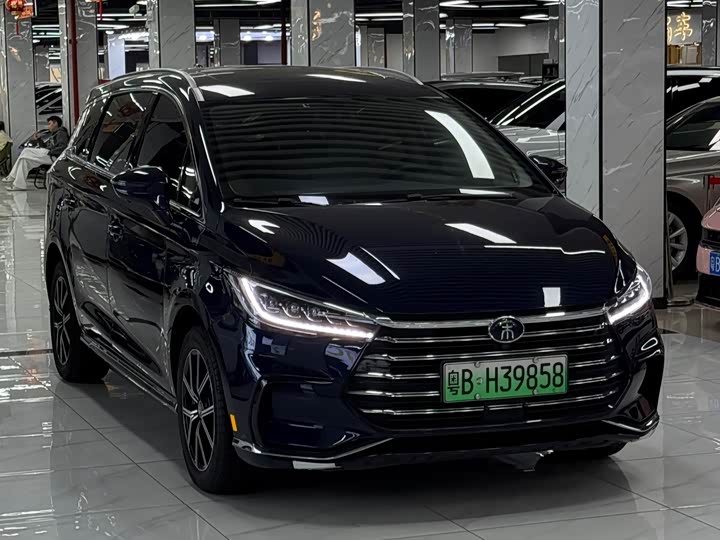 Фото 3 - BYD Song Max Hybrid