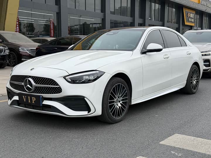 Фото 1 - Mercedes-Benz C-Class