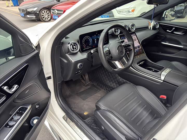 Фото 5 - Mercedes-Benz C-Class