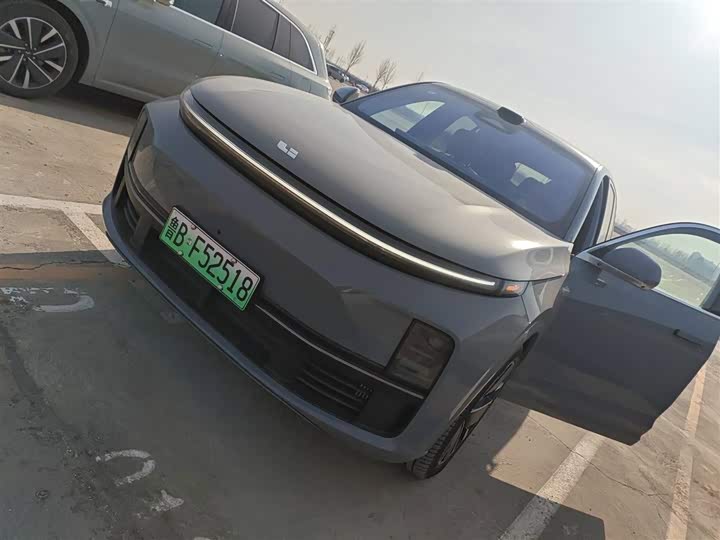 Фото 1 - LiXiang L7