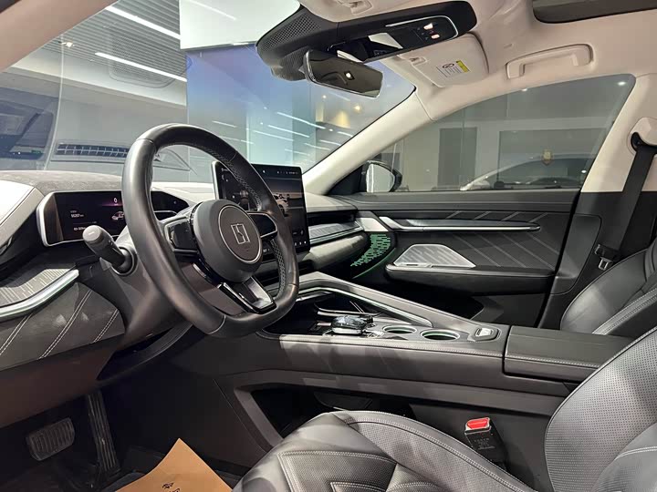 Фото 8 - Zeekr 001