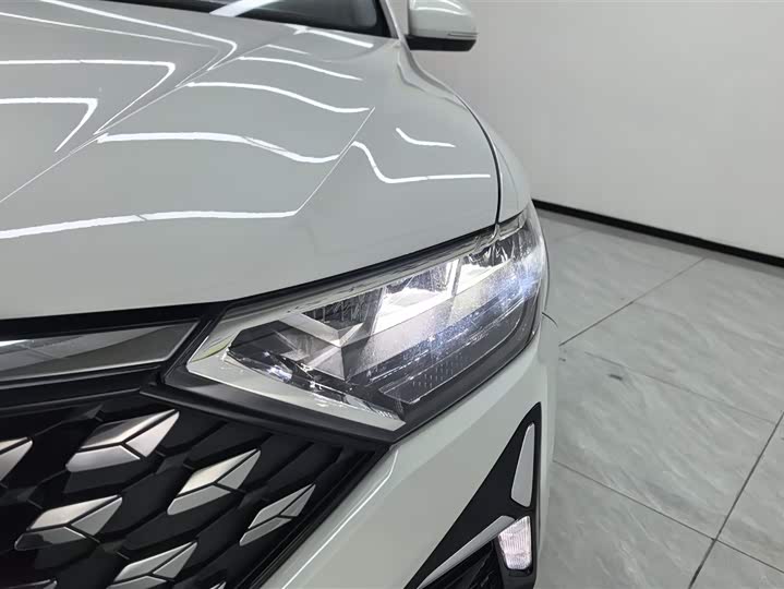 Фото 5 - Jetta VS5