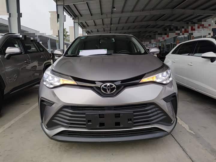 Фото 3 - Toyota Izoa