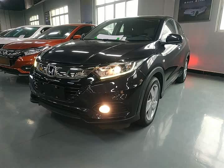 Фото 2 - Honda Vezel