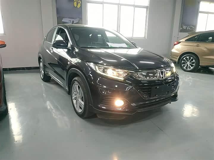 Фото 4 - Honda Vezel