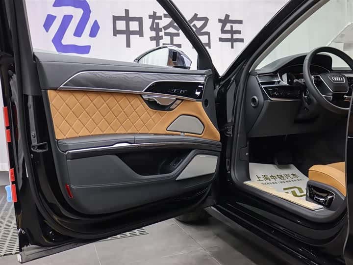 Фото 6 - Audi A8