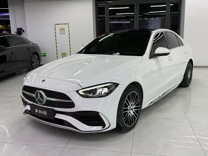 Фото 1 - Mercedes-Benz C-Class