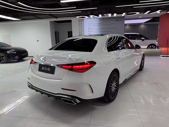 Фото 6 - Mercedes-Benz C-Class