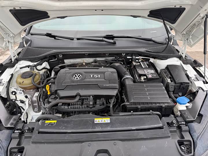 Фото 4 - Volkswagen CC