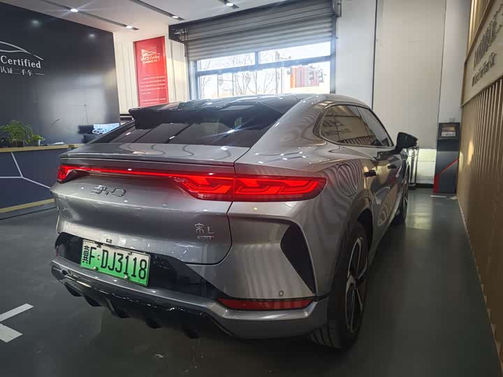 Фото 8 - BYD Song L