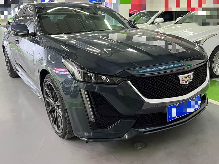 Фото 1 - Cadillac CT5