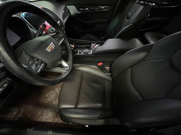 Фото 6 - Cadillac CT5