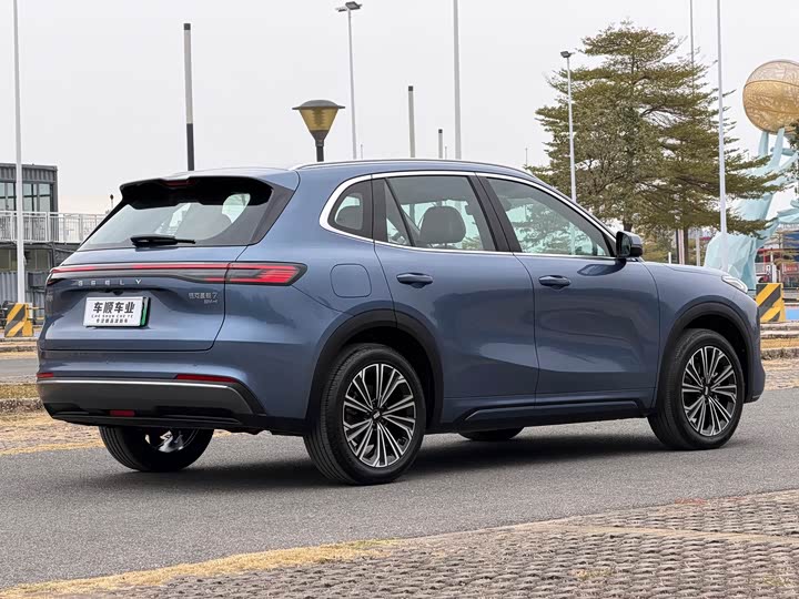 Фото 8 - Geely Galaxy Starship 7