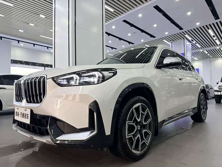 Фото 1 - BMW X1