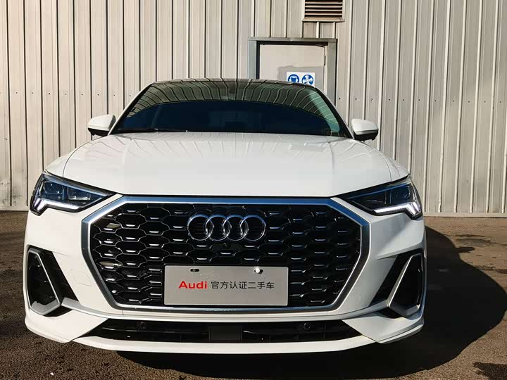Фото 2 - Audi Q3 Sportback