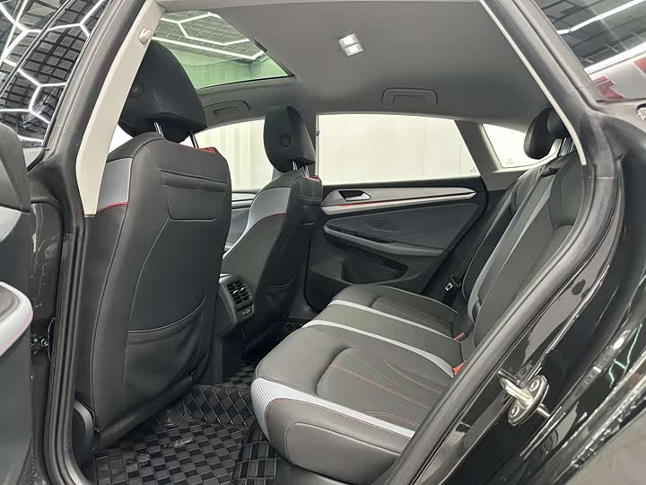 Фото 5 - Volkswagen Lamando L