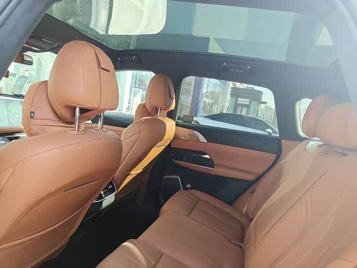 Фото 7 - XPeng G9