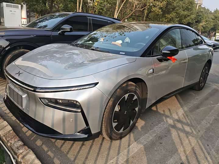 Фото 1 - XPeng F57