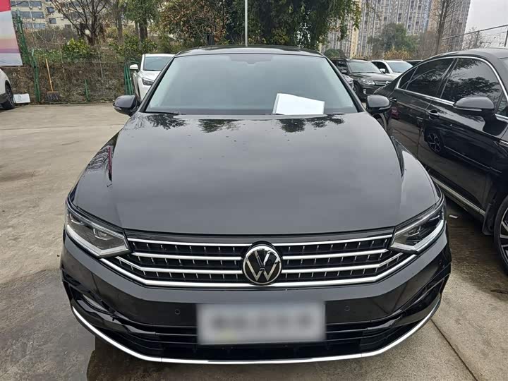 Фото 3 - Volkswagen Magotan