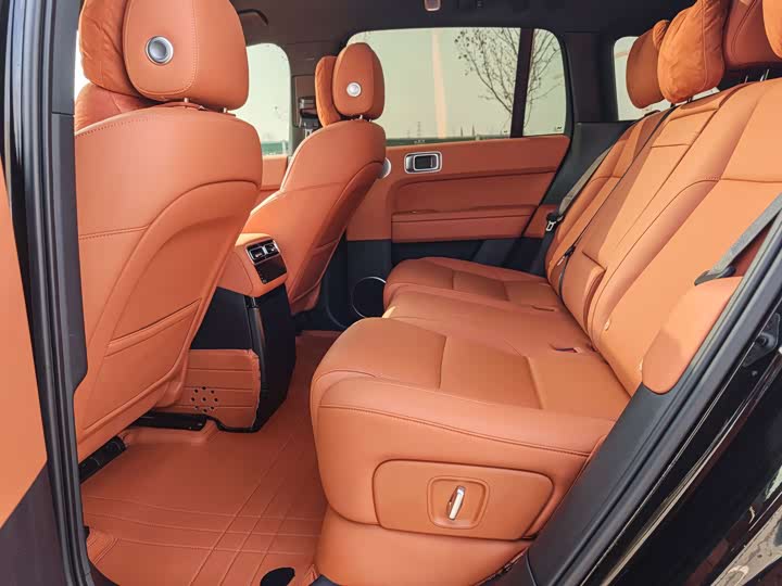 Фото 7 - LiXiang L6